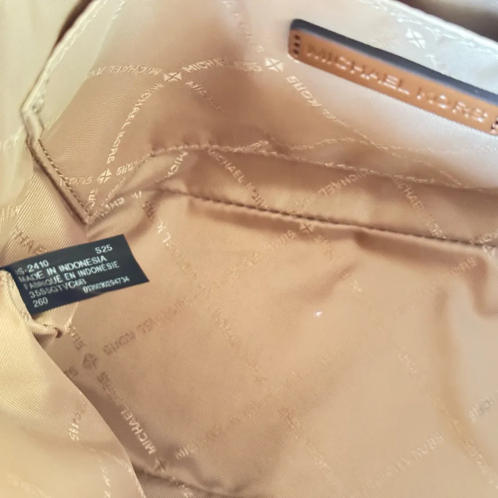 Michael Kors Jet Set Travel Dome Brown Crossbody Bag + Wallet Set - Picture 11 of 15